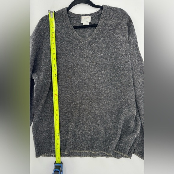 J Crew Men's Lambs Wool and Linen Blend V Neck Sweater - Picture 9 of 11